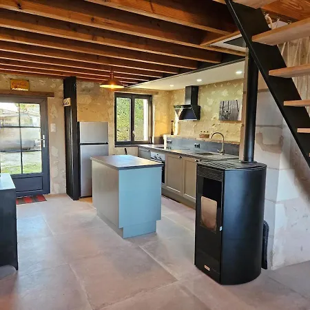 Le Nid Suspendu Holiday home