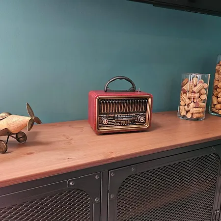 Le Nid Suspendu Holiday home Parcay-les-Pins