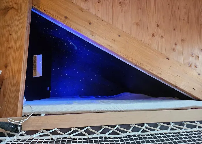 Le Nid Suspendu Hébergement de vacances Parcay-les-Pins