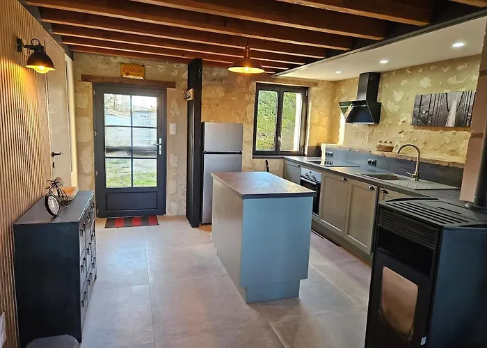 Hébergement de vacances Le Nid Suspendu Parcay-les-Pins